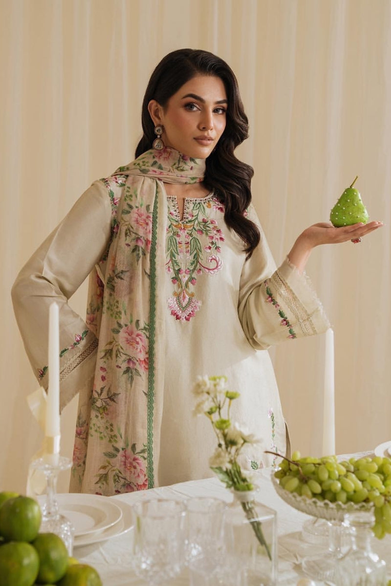 Off White Elegant Embroidered Kurta Plazo Set
