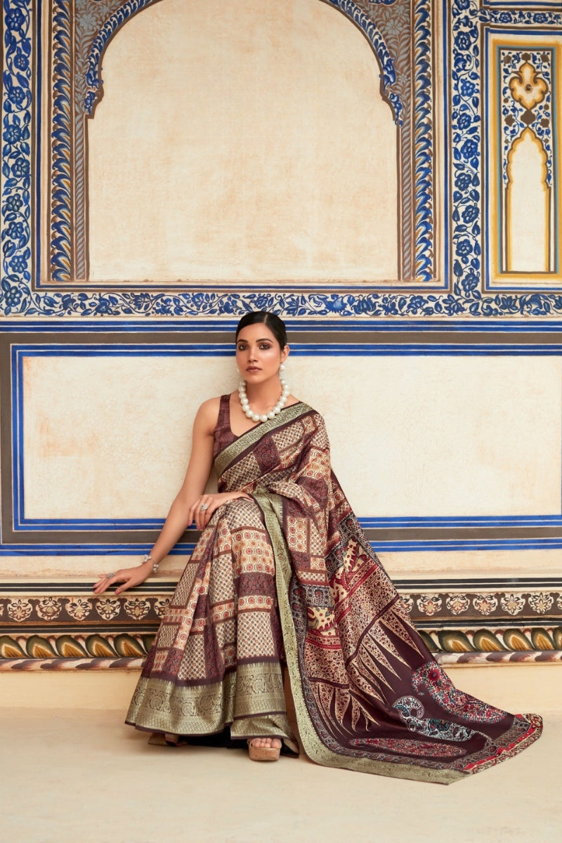 Dola Handloom Silk Saree Rich Texture & Elegant Look