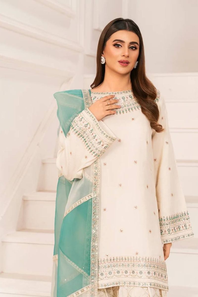 White Festive Kurta with Diamond Sequence Embroidered Dupatta & Farshi Plazzo.