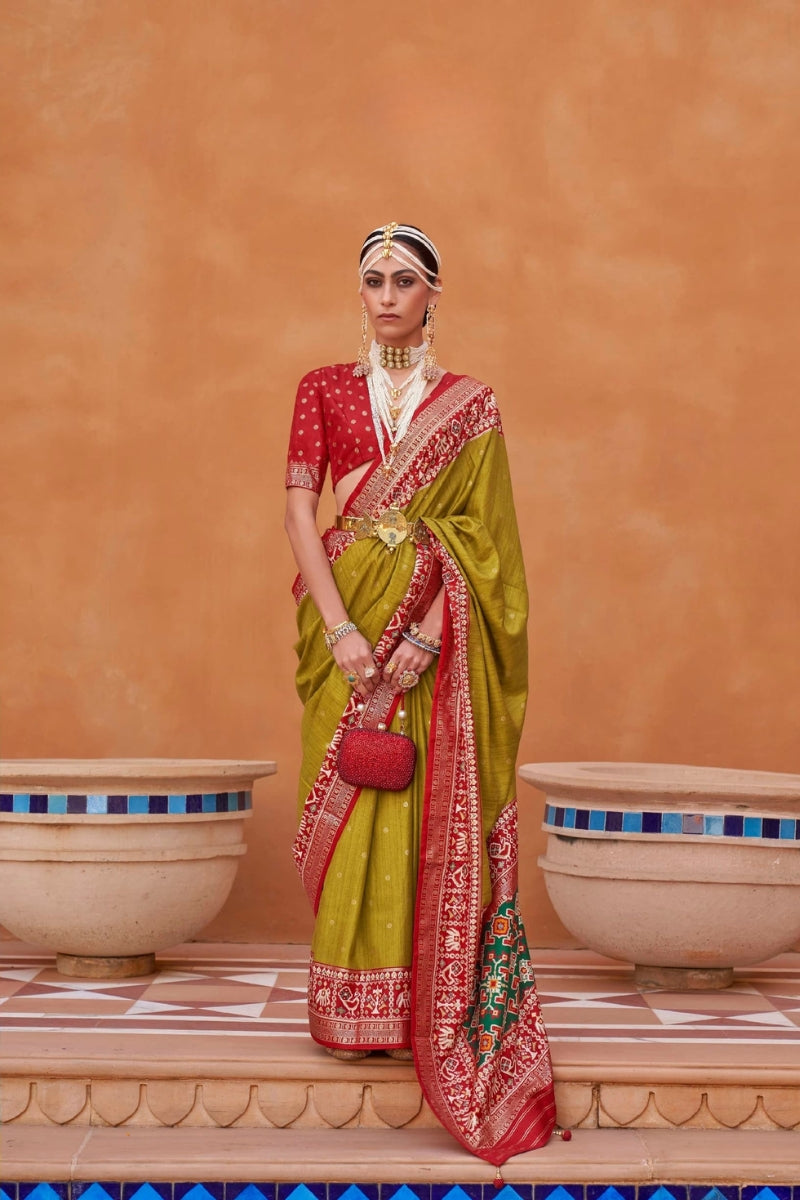 Mercerized Sigma Silk Saree with Exquisite Patola Border