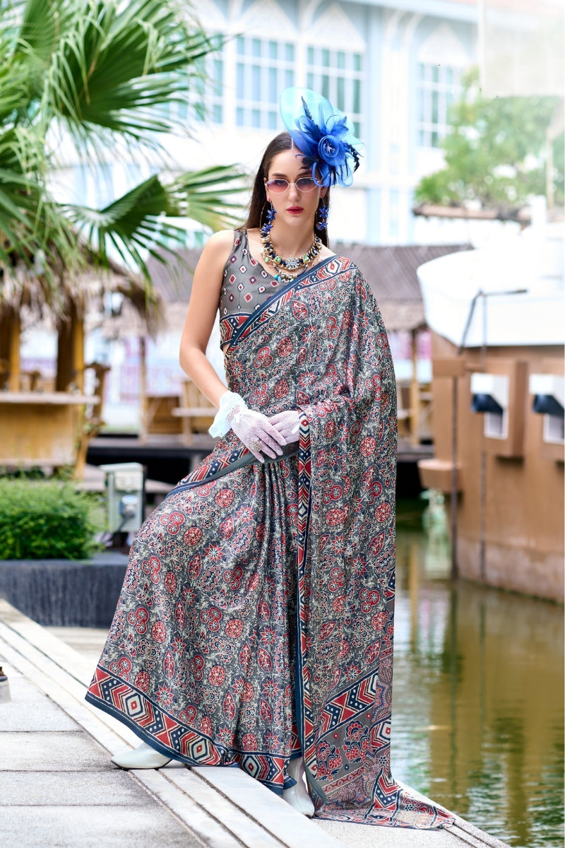 Elegant Traditional Handcrafted Saree for Women