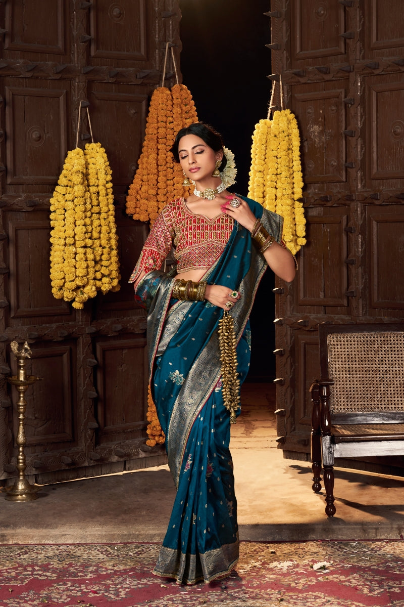 Pure Silk Saree with Luxe Lace Border, Embroidered