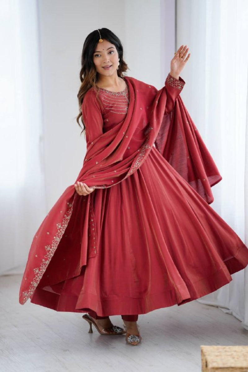 Pure Roman Shimmer Chanderi Silk Anarkali Pant Dupatta Set