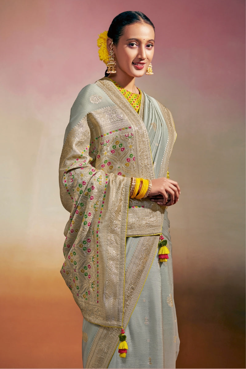 Pure Viscose Dola Silk Saree with Designer Meenakari Pallu